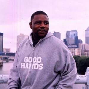 Chief Kamachi资料,Chief Kamachi最新歌曲,Chief KamachiMV视频,Chief Kamachi音乐专辑,Chief Kamachi好听的歌