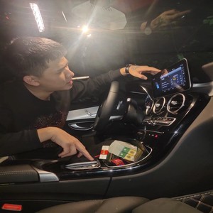 向阳资料,向阳最新歌曲,向阳MV视频,向阳音乐专辑,向阳好听的歌