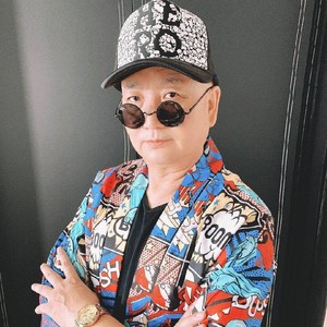 黄河畔上想亲亲