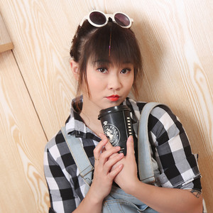 紫月资料,紫月最新歌曲,紫月MV视频,紫月音乐专辑,紫月好听的歌