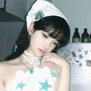 黑色绮子资料,黑色绮子最新歌曲,黑色绮子MV视频,黑色绮子音乐专辑,黑色绮子好听的歌