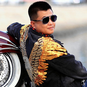 彭越资料,彭越最新歌曲,彭越MV视频,彭越音乐专辑,彭越好听的歌