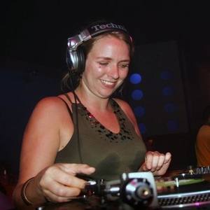 DJ Dana资料,DJ Dana最新歌曲,DJ DanaMV视频,DJ Dana音乐专辑,DJ Dana好听的歌