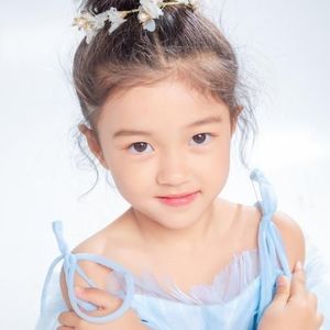 李肖闻祺资料,李肖闻祺最新歌曲,李肖闻祺MV视频,李肖闻祺音乐专辑,李肖闻祺好听的歌