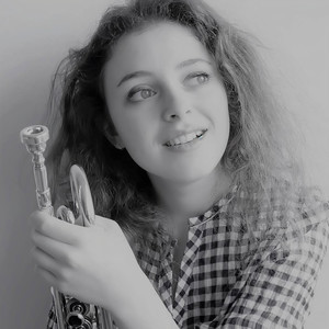 Lucienne Renaudin Vary资料,Lucienne Renaudin Vary最新歌曲,Lucienne Renaudin VaryMV视频,Lucienne Renaudin Vary音乐专辑,Lucienne Renaudin Vary好听的歌