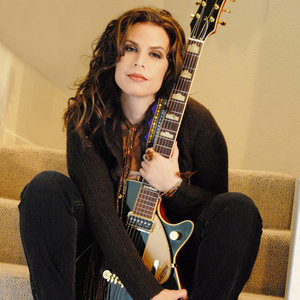 Holly Knight资料,Holly Knight最新歌曲,Holly KnightMV视频,Holly Knight音乐专辑,Holly Knight好听的歌