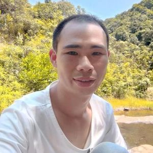 我们举杯共祝愿