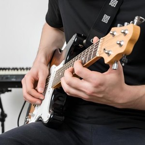 理丿想资料,理丿想最新歌曲,理丿想MV视频,理丿想音乐专辑,理丿想好听的歌