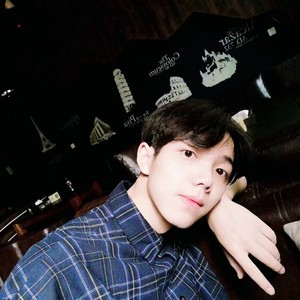 小邵同学资料,小邵同学最新歌曲,小邵同学MV视频,小邵同学音乐专辑,小邵同学好听的歌