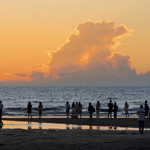 橘子海资料,橘子海最新歌曲,橘子海MV视频,橘子海音乐专辑,橘子海好听的歌