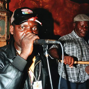 Konono No.1资料,Konono No.1最新歌曲,Konono No.1MV视频,Konono No.1音乐专辑,Konono No.1好听的歌