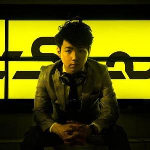 C-SHOW资料,C-SHOW最新歌曲,C-SHOWMV视频,C-SHOW音乐专辑,C-SHOW好听的歌