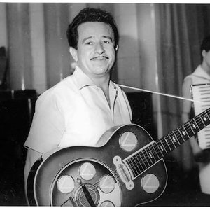 Teixeirinha资料,Teixeirinha最新歌曲,TeixeirinhaMV视频,Teixeirinha音乐专辑,Teixeirinha好听的歌