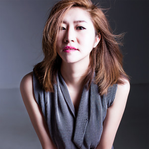 花蕊艾蜜资料,花蕊艾蜜最新歌曲,花蕊艾蜜MV视频,花蕊艾蜜音乐专辑,花蕊艾蜜好听的歌