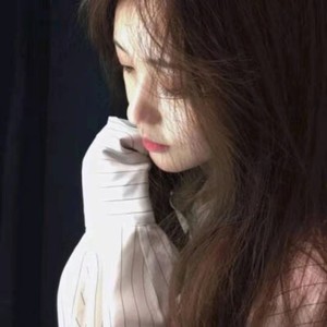 坠落眼角的烟火