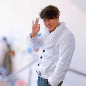 王鑫资料,王鑫最新歌曲,王鑫MV视频,王鑫音乐专辑,王鑫好听的歌