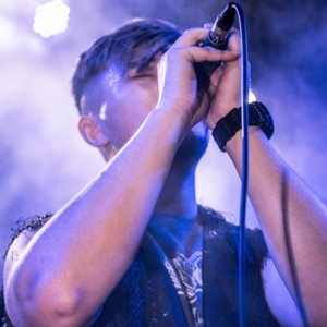 刘翼翔资料,刘翼翔最新歌曲,刘翼翔MV视频,刘翼翔音乐专辑,刘翼翔好听的歌