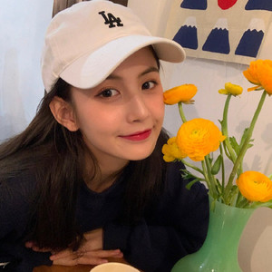 简单点资料,简单点最新歌曲,简单点MV视频,简单点音乐专辑,简单点好听的歌