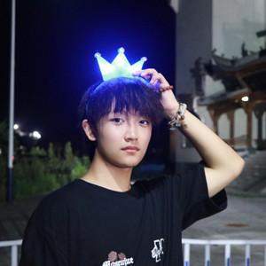 李方正资料,李方正最新歌曲,李方正MV视频,李方正音乐专辑,李方正好听的歌