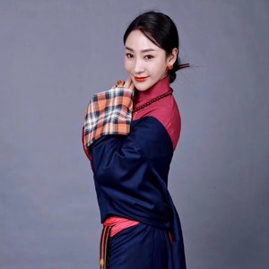 彭措卓玛资料,彭措卓玛最新歌曲,彭措卓玛MV视频,彭措卓玛音乐专辑,彭措卓玛好听的歌
