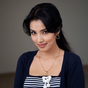 Sitora Farmonova资料,Sitora Farmonova最新歌曲,Sitora FarmonovaMV视频,Sitora Farmonova音乐专辑,Sitora Farmonova好听的歌