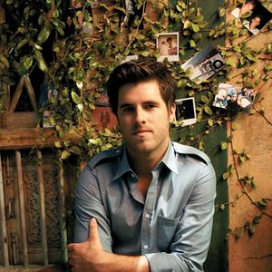 Graham Colton资料,Graham Colton最新歌曲,Graham ColtonMV视频,Graham Colton音乐专辑,Graham Colton好听的歌