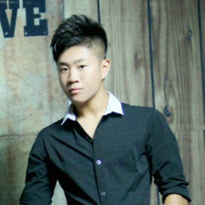 王亮资料,王亮最新歌曲,王亮MV视频,王亮音乐专辑,王亮好听的歌
