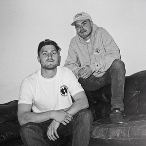 Summers Sons资料,Summers Sons最新歌曲,Summers SonsMV视频,Summers Sons音乐专辑,Summers Sons好听的歌