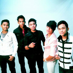 Qalam Band