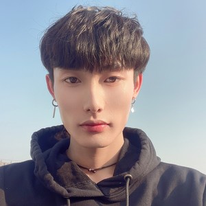 李晓白资料,李晓白最新歌曲,李晓白MV视频,李晓白音乐专辑,李晓白好听的歌