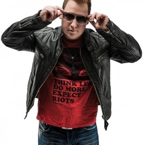 Flatland Funk资料,Flatland Funk最新歌曲,Flatland FunkMV视频,Flatland Funk音乐专辑,Flatland Funk好听的歌