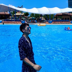 LaierHE何莱尔资料,LaierHE何莱尔最新歌曲,LaierHE何莱尔MV视频,LaierHE何莱尔音乐专辑,LaierHE何莱尔好听的歌