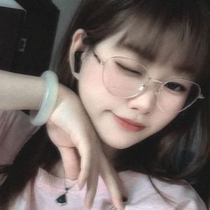 沈笑笑资料,沈笑笑最新歌曲,沈笑笑MV视频,沈笑笑音乐专辑,沈笑笑好听的歌