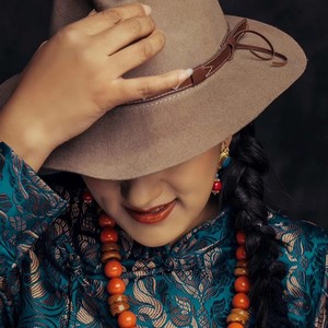 兰卡布池资料,兰卡布池最新歌曲,兰卡布池MV视频,兰卡布池音乐专辑,兰卡布池好听的歌