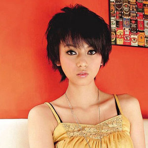 陌生的背影