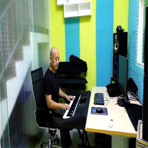 闵成珺资料,闵成珺最新歌曲,闵成珺MV视频,闵成珺音乐专辑,闵成珺好听的歌