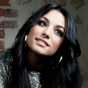 Sarah Riani资料,Sarah Riani最新歌曲,Sarah RianiMV视频,Sarah Riani音乐专辑,Sarah Riani好听的歌