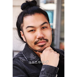 Michael Carreon资料,Michael Carreon最新歌曲,Michael CarreonMV视频,Michael Carreon音乐专辑,Michael Carreon好听的歌