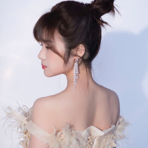 刘品嘉资料,刘品嘉最新歌曲,刘品嘉MV视频,刘品嘉音乐专辑,刘品嘉好听的歌