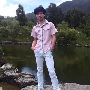 青松资料,青松最新歌曲,青松MV视频,青松音乐专辑,青松好听的歌