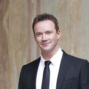 Russell Watson资料,Russell Watson最新歌曲,Russell WatsonMV视频,Russell Watson音乐专辑,Russell Watson好听的歌
