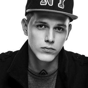 Jaycob Duque资料,Jaycob Duque最新歌曲,Jaycob DuqueMV视频,Jaycob Duque音乐专辑,Jaycob Duque好听的歌