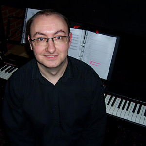 Chris Snelling资料,Chris Snelling最新歌曲,Chris SnellingMV视频,Chris Snelling音乐专辑,Chris Snelling好听的歌