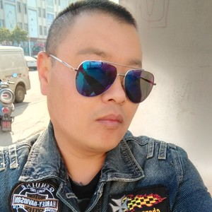 爷们资料,爷们最新歌曲,爷们MV视频,爷们音乐专辑,爷们好听的歌