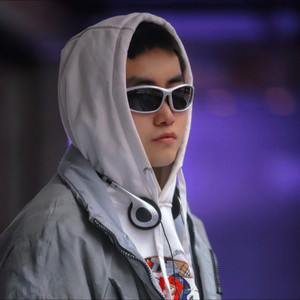 Roc.陈若鹏资料,Roc.陈若鹏最新歌曲,Roc.陈若鹏MV视频,Roc.陈若鹏音乐专辑,Roc.陈若鹏好听的歌