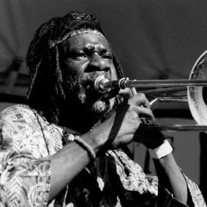 Frank Lacy资料,Frank Lacy最新歌曲,Frank LacyMV视频,Frank Lacy音乐专辑,Frank Lacy好听的歌