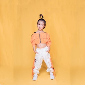 张曦月资料,张曦月最新歌曲,张曦月MV视频,张曦月音乐专辑,张曦月好听的歌