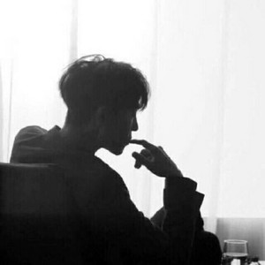 鹰鹰资料,鹰鹰最新歌曲,鹰鹰MV视频,鹰鹰音乐专辑,鹰鹰好听的歌