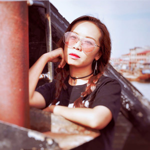 袁航资料,袁航最新歌曲,袁航MV视频,袁航音乐专辑,袁航好听的歌