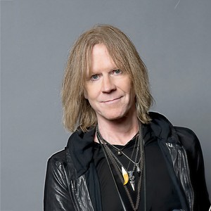 Tom Hamilton资料,Tom Hamilton最新歌曲,Tom HamiltonMV视频,Tom Hamilton音乐专辑,Tom Hamilton好听的歌